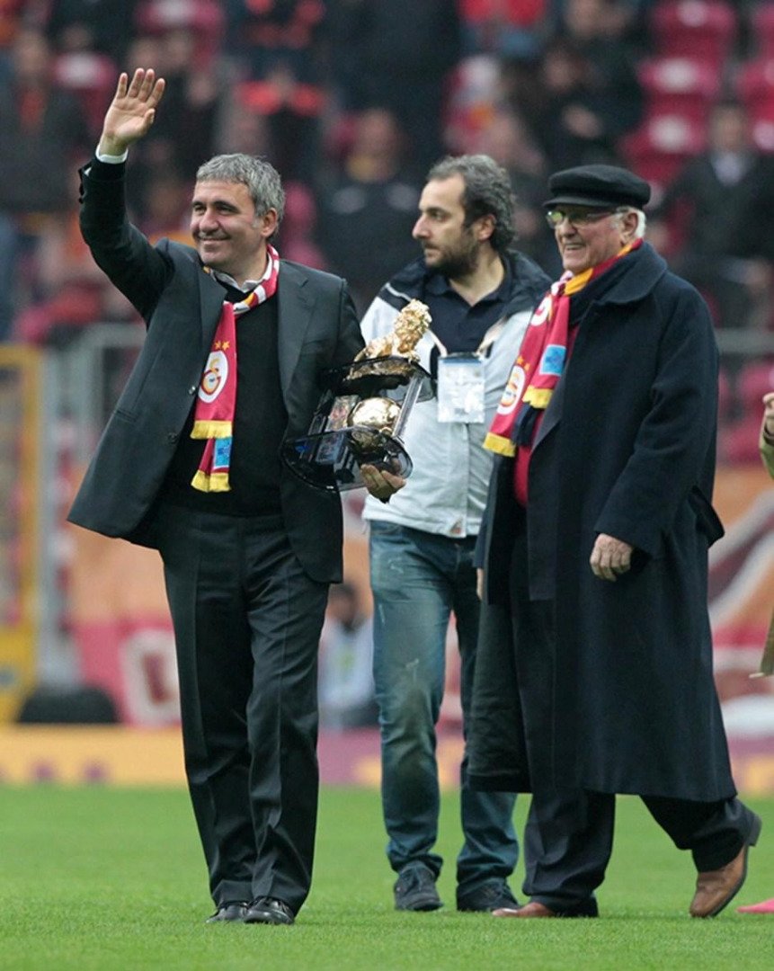 ’Emre Belözoğlu’nu mahkeme kararıyla aldık’