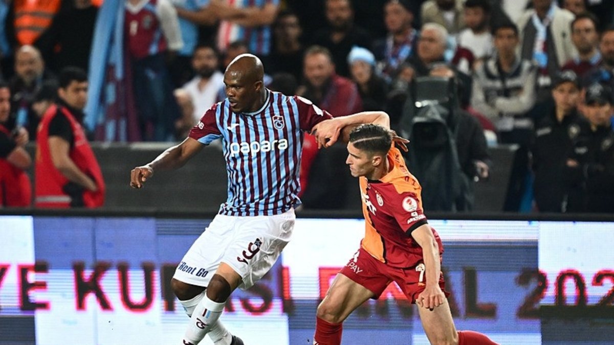 Galatasaray penaltı bekledi! İşte o pozisyon Galatasaray penaltı bekledi! İşte o pozisyon