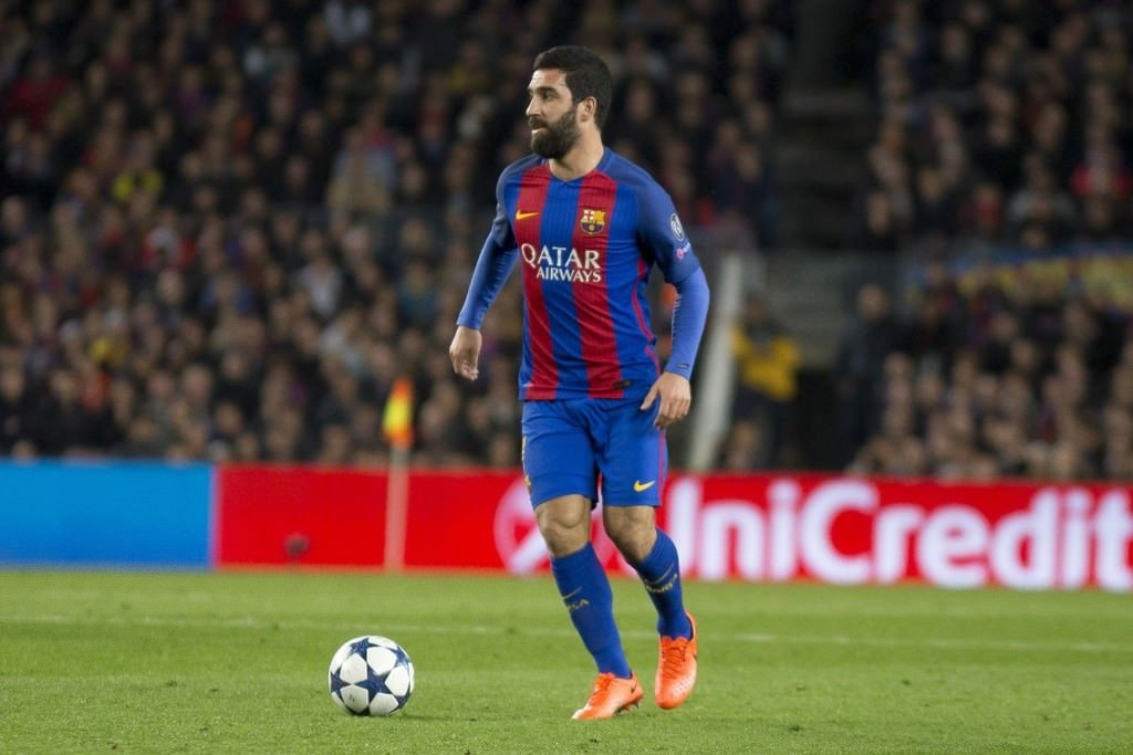 Çin ekipleri Arda Turan’ın peşinde