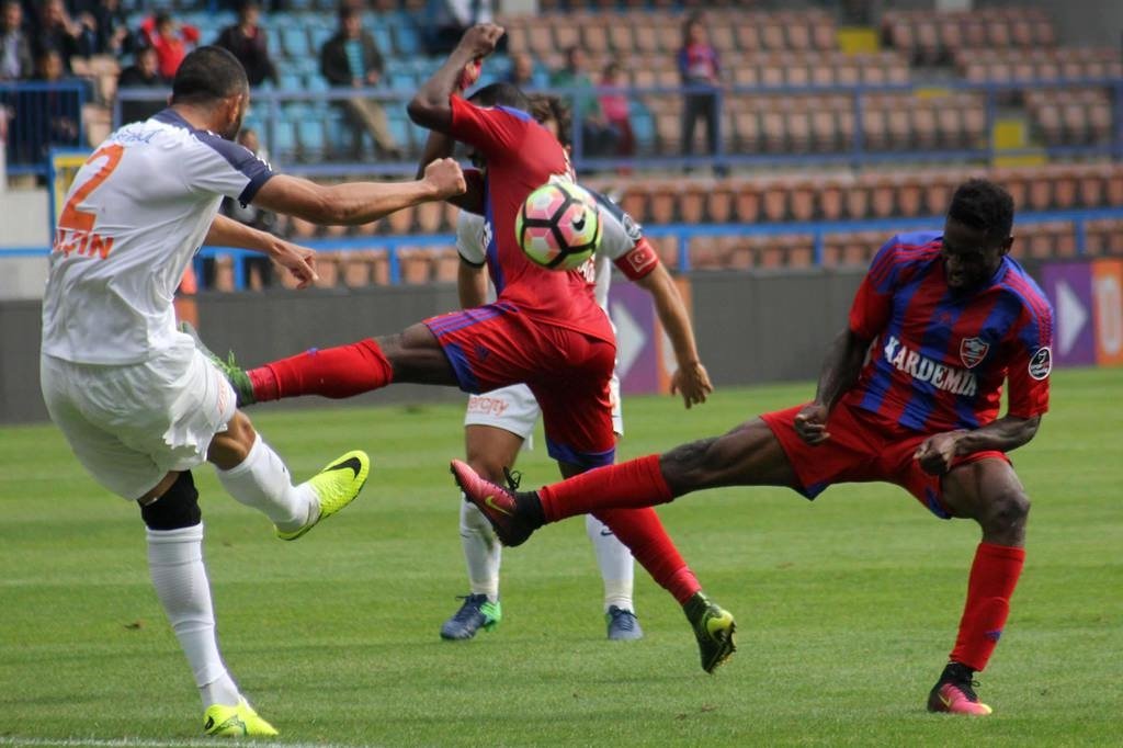 Karabükspor - Medipol Başakşehir