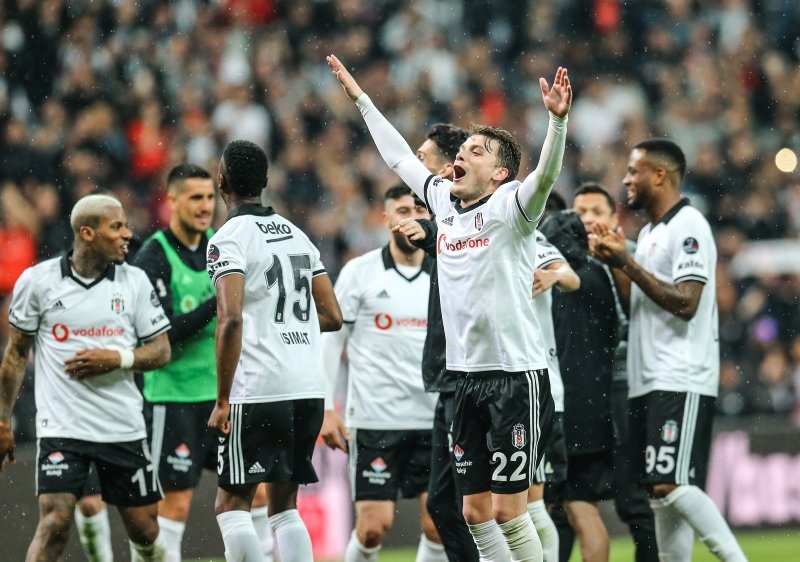 Usta yazarlar Beşiktaş - Başakşehir maçını değerlendirdi!