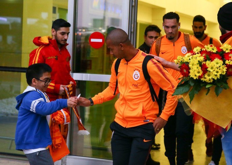 Galatasaray İzmir’e geldi