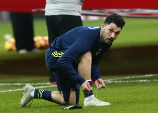Tolgay Arslan'dan dürüm açıklaması!