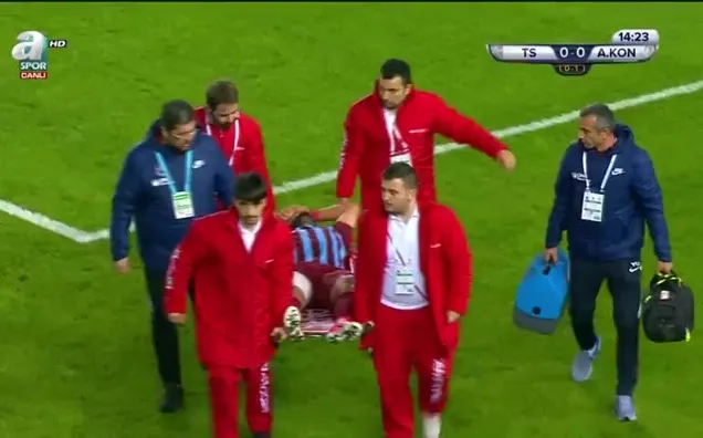 Trabzonspor'da Mustafa Akbaş şoku