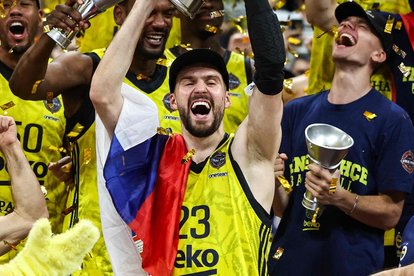 Marko Guduric resmen Milano’da!