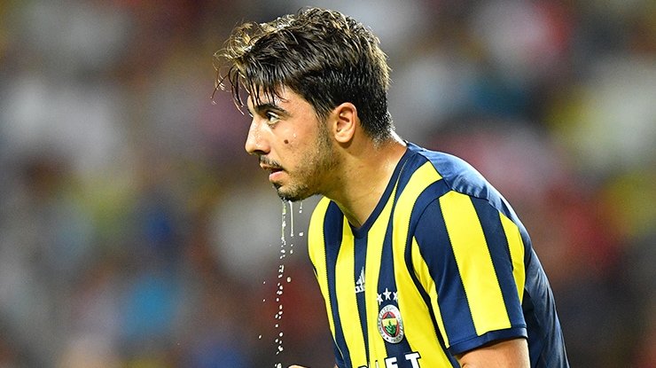 Fenerbahçe’de flaş karar! Gözden çıkarıldı...