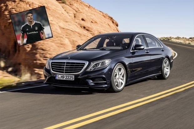 Yıldız futbolcunun yeni oyuncağı!