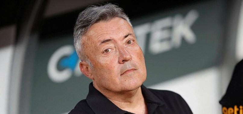 Galatasaray'da Domenec Torrent ile yollar ayrıldı
