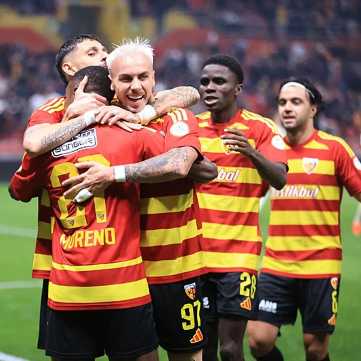 Metro Holding Kayserispor, Manisa FK'yı konuk etti