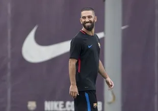 Arda Turan, Barcelona'da kadroya döndü