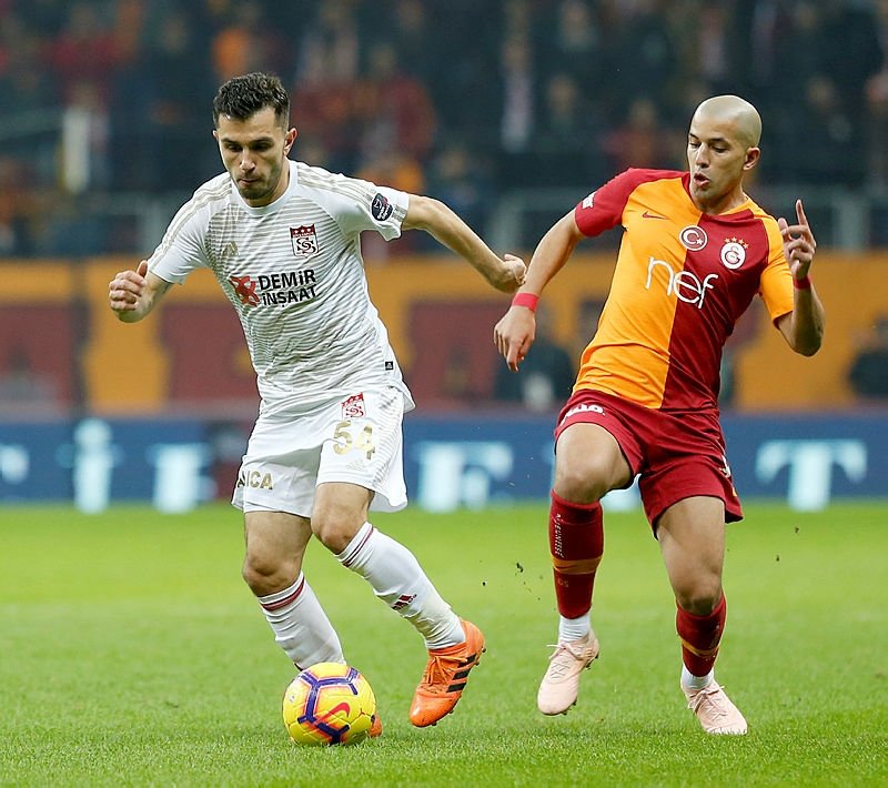 Ersun Yanal Süper Lig’den 4 isme talip!