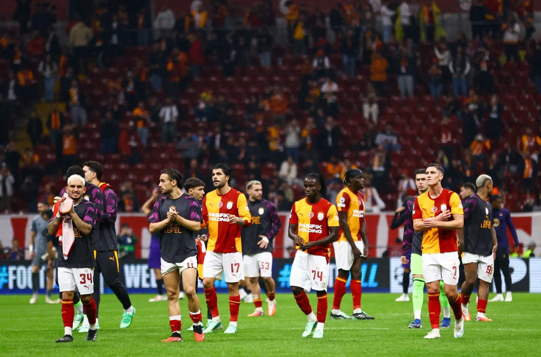 Galatasaraylı deneyimli futbolcu yönetimden bonservisinin verilmesini ve ayrılmak istediğini talep etti