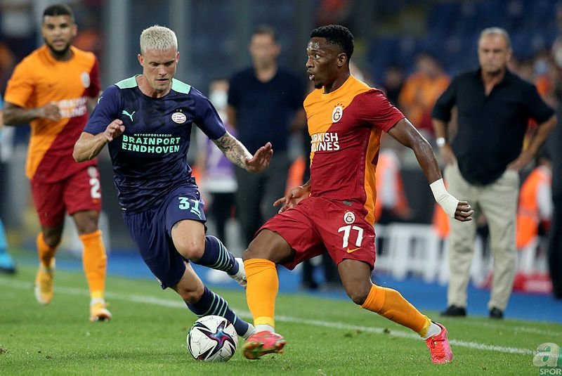 GALATASARAY HABERLERİ: Okan Buruk’tan transfer kararı! 4 futbolcu birden...