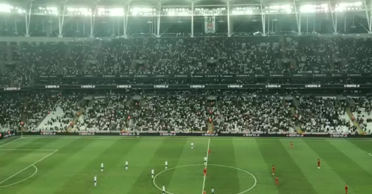 Emine Bulut için 1 dakikalık saygı duruşu