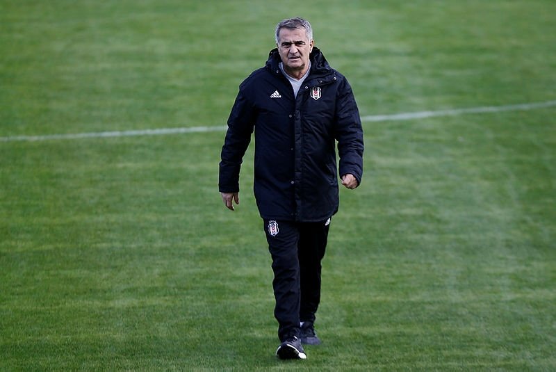 Usta yorumcudan sert sözler! Ersun Yanal boş konuşuyor