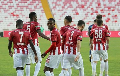 Sivasspor 2-1 Kasımpaşa MAÇ SONUCU-ÖZET