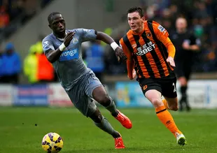 Liverpool'dan sol beke takviye