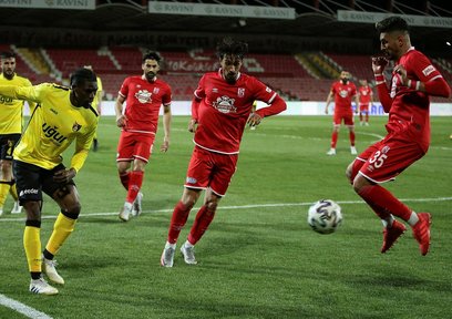 Balıkesirspor 1-2 İstanbulspor (MAÇ SONUCU - ÖZET)