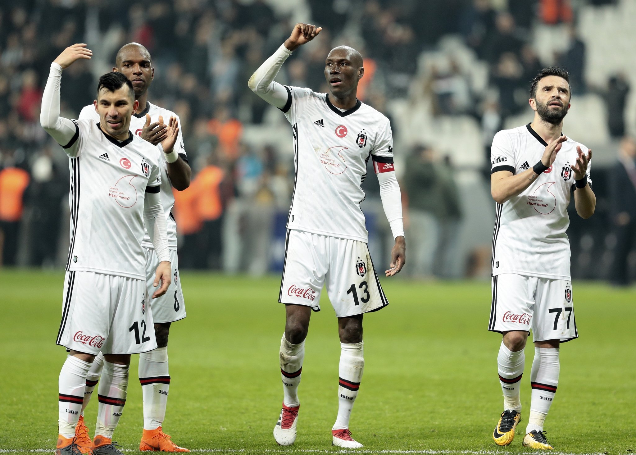 Beşiktaş, Avrupa devlerini solladı!