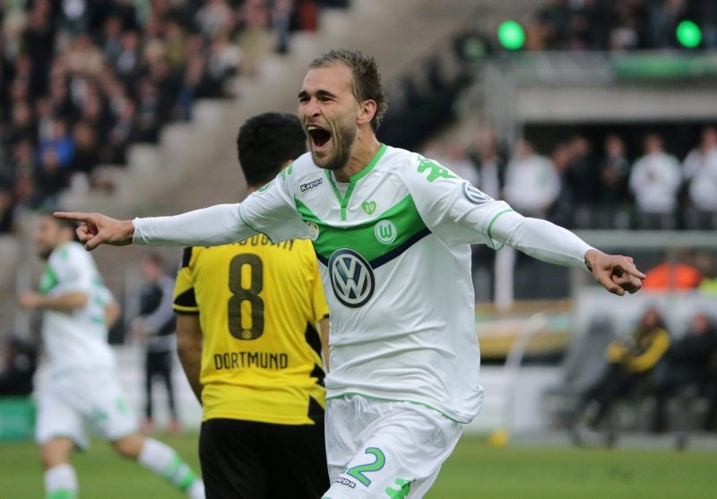 Gomis’in alternatifi Bas Dost