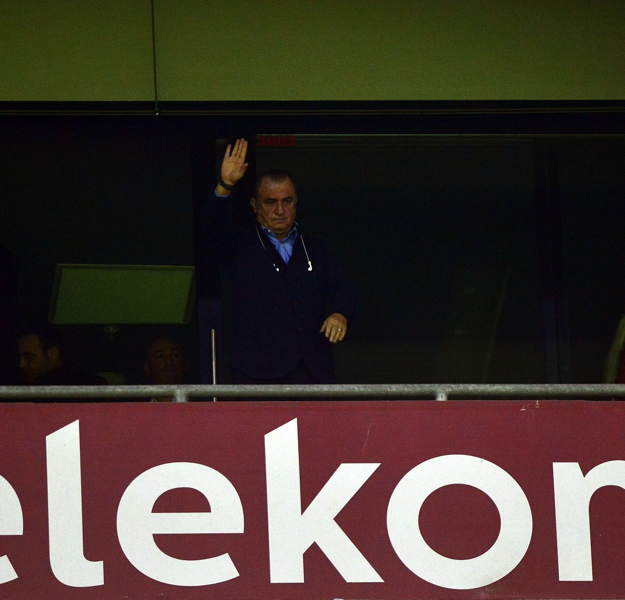 Fatih Terim maçı tribünden izledi