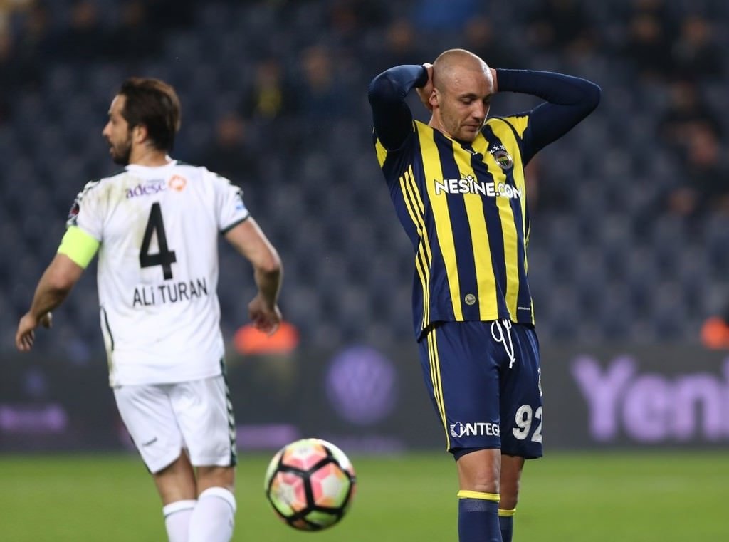 Fenerbahçe-Atiker Konyaspor karşılaşmasından kareler