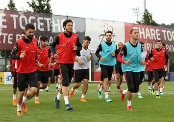 A Milli Futbol Takımı, İran maçına hazır