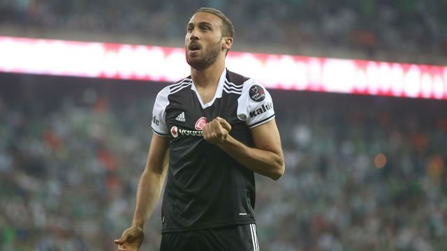 Derbide büyük sürpriz! Şenol Güneş o ismi oynatmayacak