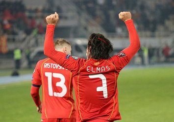 Eljif Elmas sahnede! Kuzey Makedonya play off'ta