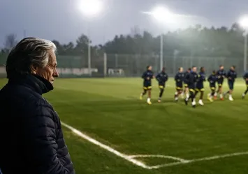 F.Bahçe yarı final peşinde! İşte Jesus'un 11'i