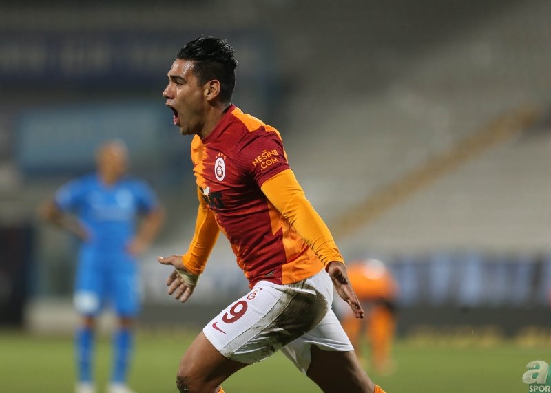 Tanju Çolak’tan Belhanda ve Feghouli’ye sert ifadeler! Siz kimsiniz?