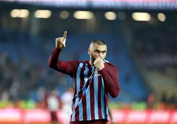 Burak Yılmaz boş geçmiyor