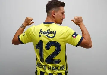 12'yle tanıtıldı 8 numarayı giyecek