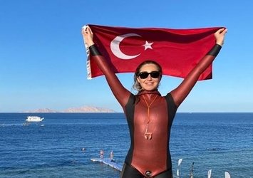 Şahika Ercümen'den '100. Yıl' dalışı