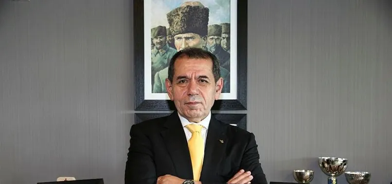 Dursun Özbek'ten bayrak açıklaması