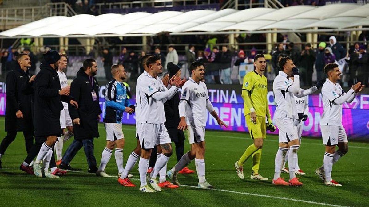 Fiorentina 0-3 Napoli (MAÇ SONUCU ÖZET)