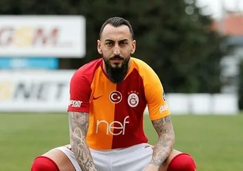 Galatasaraylı Mitroglou'dan taraftara mesaj
