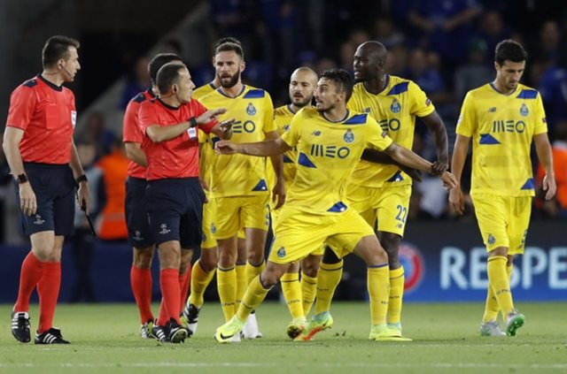 4 büyüklerden giden futbolcular ne yaptı?