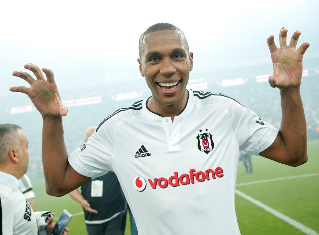 Lyon, Marcelo için teklifi yükseltti