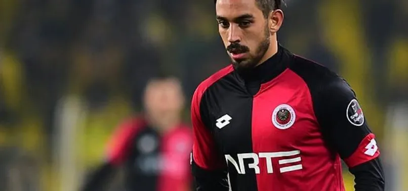 Başakşehir, İrfan Can Kahveci transfer ediyor
