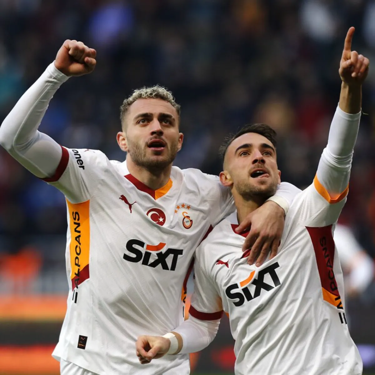 Galatasaray'da Okan Buruk'tan ilk 11'de radikal değişim