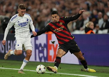 G.Saray'dan sağ bek transferinde ters köşe!