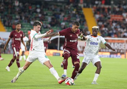 Alanyaspor evinde Göztepe'yi devirdi!