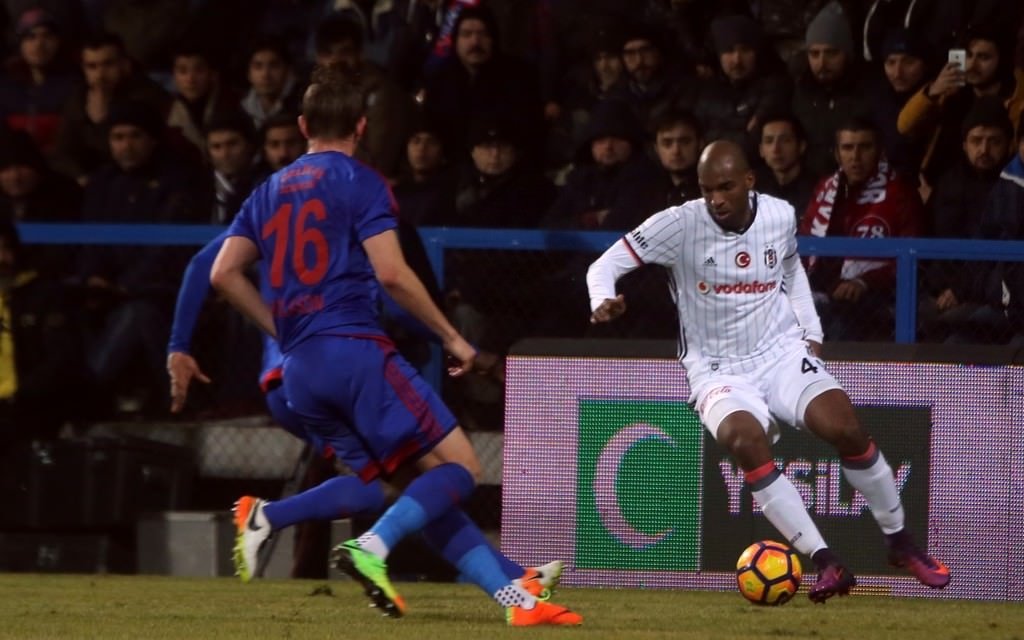 Kardemir Karabükspor-Beşiktaş karşılaşmasından kareler