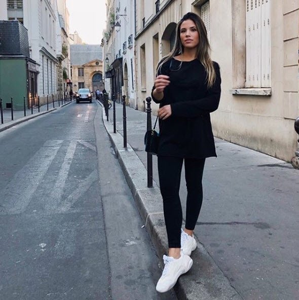 Oğuzhan Özyakup gönlünü Hollandalı DJ Manon Jazmin’e kaptırdı