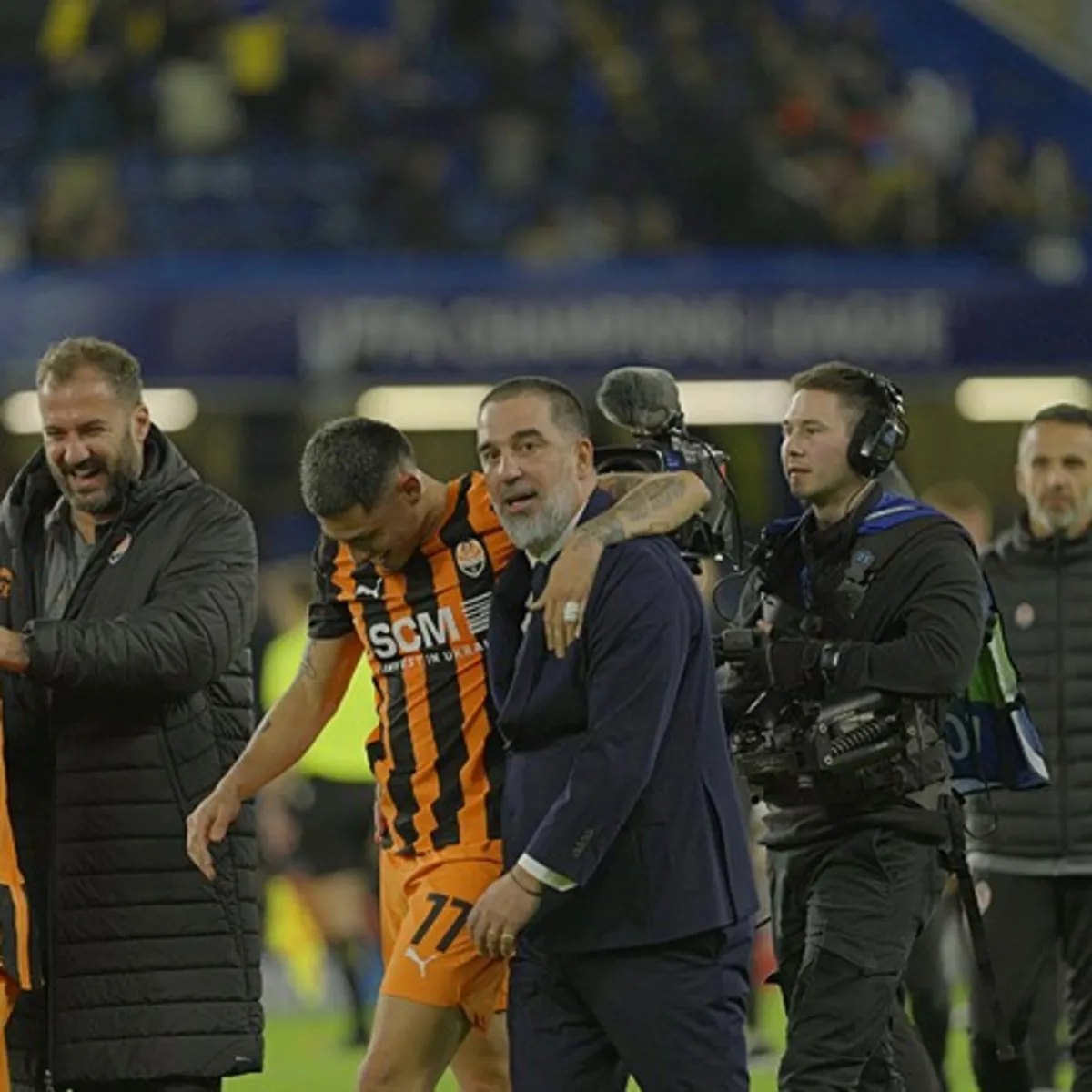 Shakhtar Donetsk Teknik Direktörü Arda Turan: Bugün bazı çocuklar bombaların altında mutlu oldular