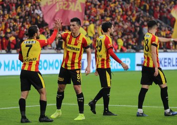 Göz-Göz açılışı Beşiktaş'la yaptı!
