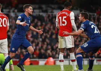Londra derbisinde gülen chelsea
