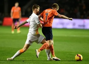 Başakşehir - Galatasaray maçına tepkiler!
