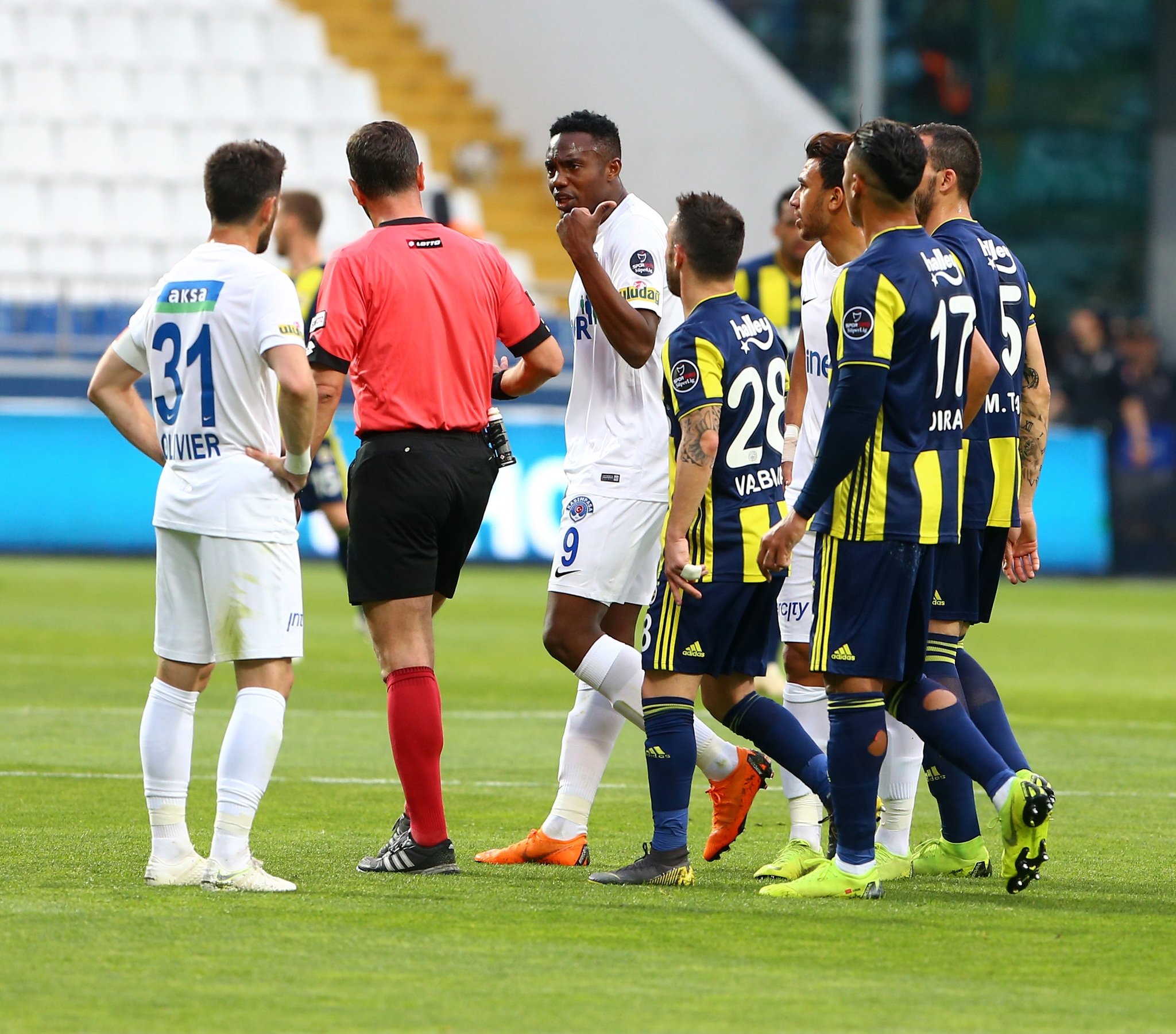 Kasımpaşa - Fenerbahçe maçından kareler